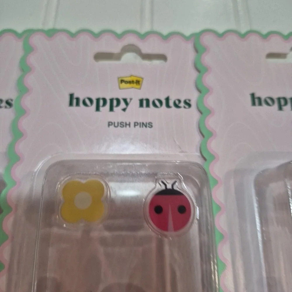 New Post-it Ladybug and Yellow Flower Push Pins 4-Pack (24 Push Pins)